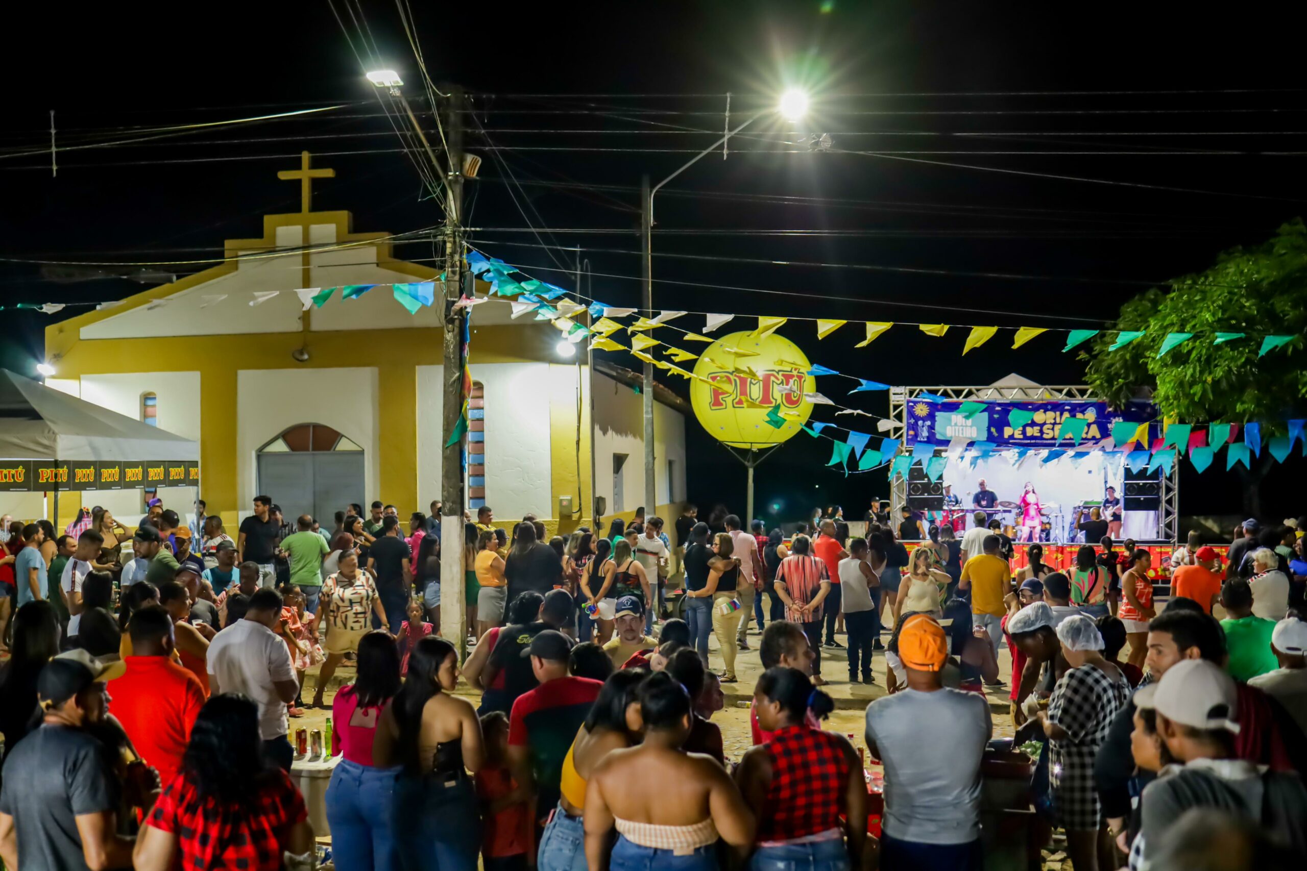 Polos na zona rural encerram programação do São João Vitória do Pé de Serra